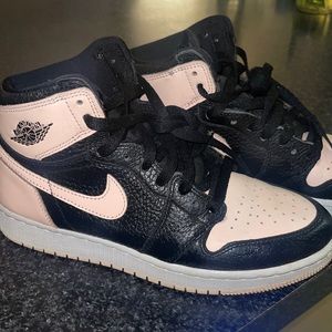 Jordan ones black and pink size us 6
